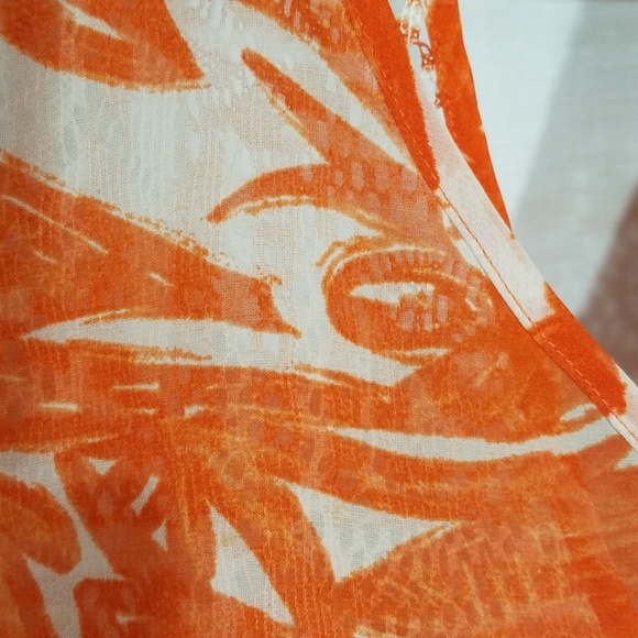 The Limited "S" sheer/knit shortsleeve blouse - Picture 2 of 5